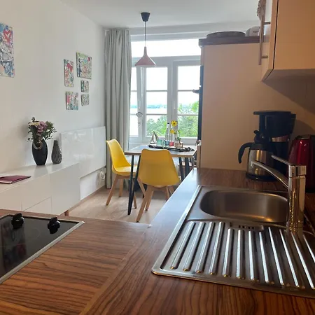 Winzerhausle Apartment *